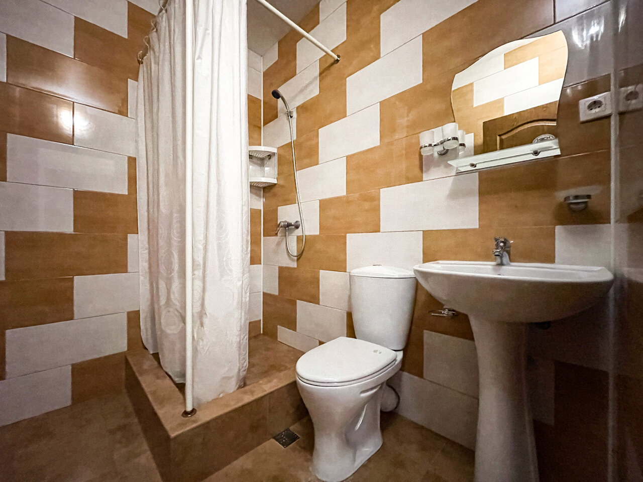 Гостиница Виктория Анапа-14